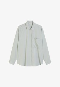 Unselected, silvery blue