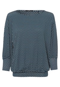 Blaue gemusterte Bluse mit lockerer Passform, runder Ausschnitt und Dreiviertelärmeln. Das Design zeigt geometrische Formen in Weiß und Hellblau.
