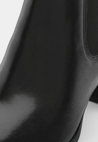 Tamaris Boots à talons - black