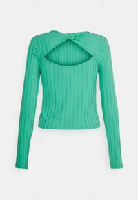 Camisola verde de manga longa com riscas verticais, apresentando um design de costas cruzadas e decote arredondado. Tecido suave, forma ajustada.