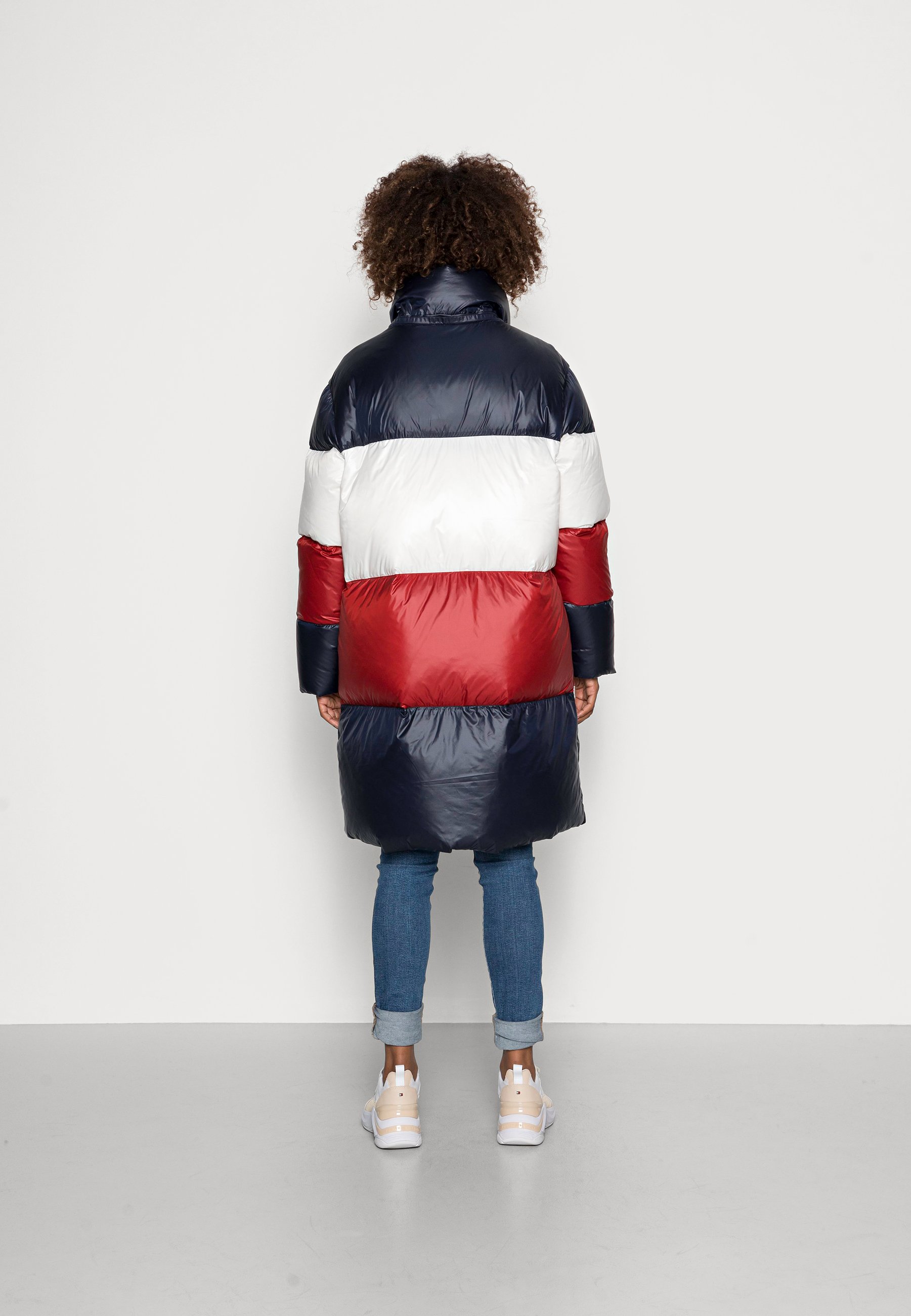 Tommy Hilfiger COLORBLOCK PUFFER COAT 