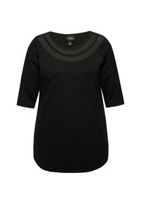 Schwarzes Oberteil mit Dreiviertelärmeln. Verfügt über einen rund ausgeschnittenen Hals mit einem geschichteten Design aus einem kontrastierenden Material. Glatte Textur.