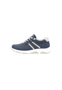 Baskets bleu marine en cuir et daim, semelle en caoutchouc blanche, détail de fermeture éclair à l'avant et accents rayés en gris clair.