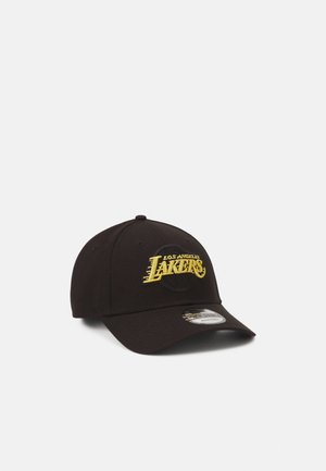Black cap with a curved brim featuring embroidered "Los Angeles Lakers" logo in gold. Cotton material with a structured design.