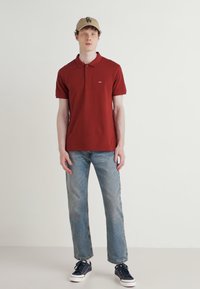 Levi's® Polo marškinėliai - fired brick
