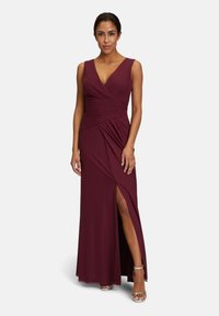 Vera Mont Ballkleid - deep wine
