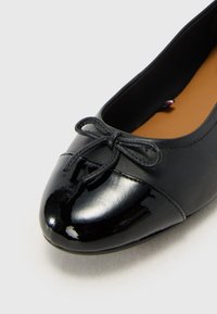 Tommy Hilfiger Ballerine - black