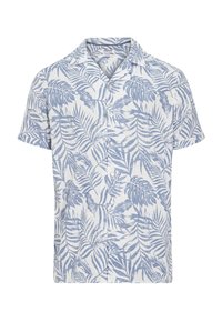 Camisa de manga corta con base blanca y patrón de hojas tropicales azules, hecha de una tela ligera con cuello relajado y cierre de botones.