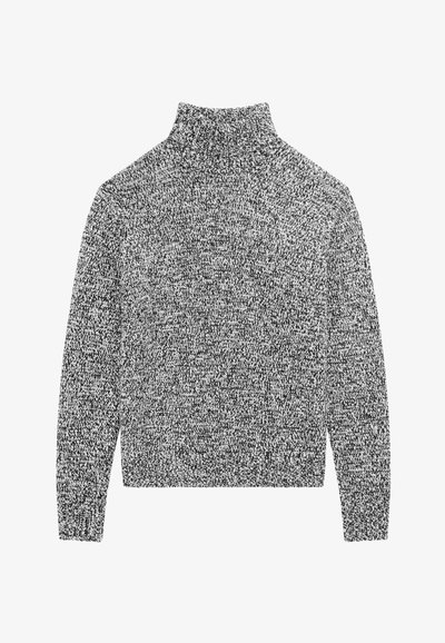 Juoda ir balta marginta megztinis su apykakle, ilgomis rankovėmis ir krakmolingomis rankogaliais, apačia ir apykakle.