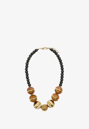 Naszyjnik z naprzemiennie układanymi dużymi czarnymi, drewnianymi i pozłacanymi koralikami, z centralnym teksturowanym złotym koralikiem oraz złotym zapięciem z przedłużającym łańcuszkiem.