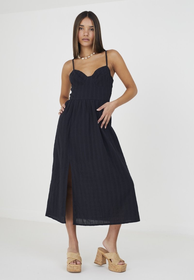 Soul Robe Brave Soul Robe de jour - black/noir - ZALANDO.FR