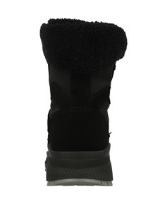 Zwarte winterlaars met een zachte, fuzzy kraag. Beschikt over een getextureerde rubberen zool en een gevoerde tussenzool voor comfort. Stevige constructie voor ondersteuning.