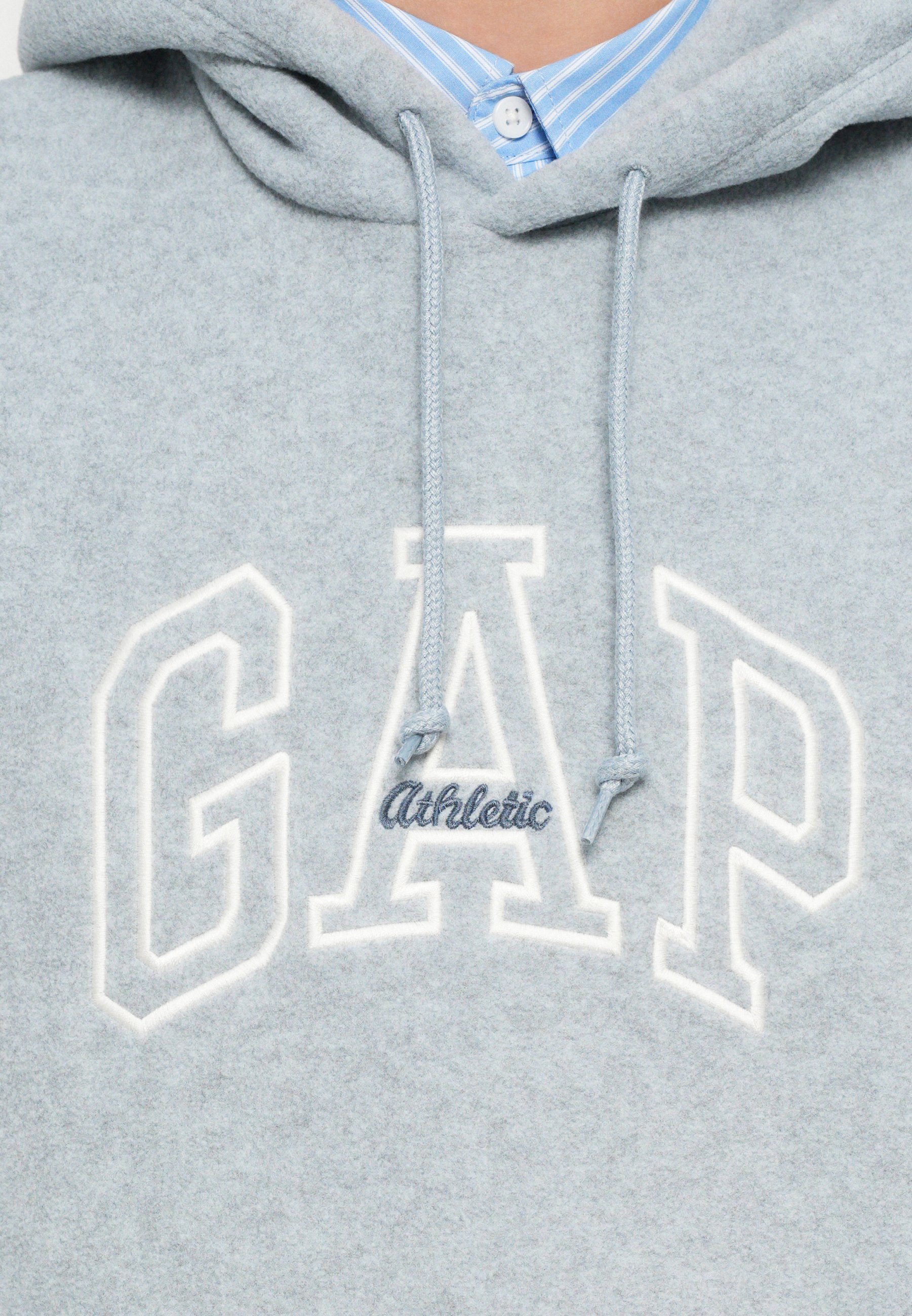 Sweat à Capuche Gap Logo Noir Taille M - État Très Bon, Idéal Pour Un Look Décontracté