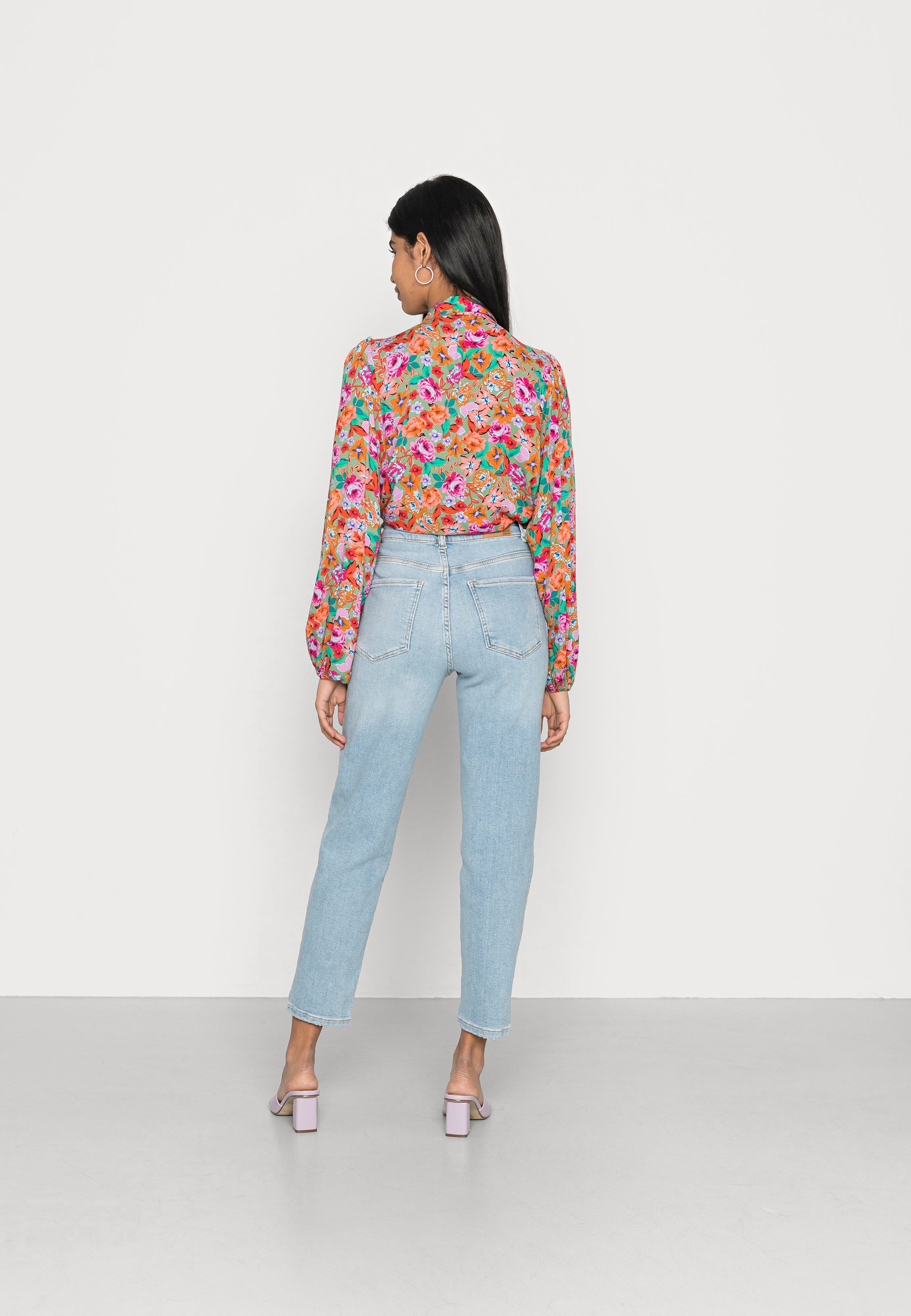 Gina Tricot COMFY MOM - Relaxed fit 