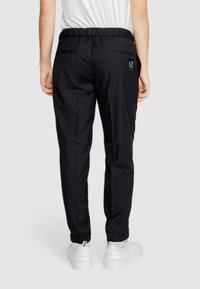 Armani Exchange Pantalon classique - black