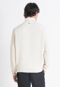 Antony Morato REGULAR FIT - Vesta - off- white