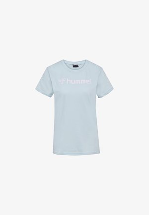 Lichtblauw katoenen t-shirt met een ronde hals en korte mouwen, met een witte "hummel" logo gedrukt op de voorkant.