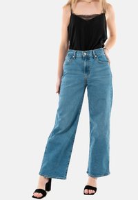 HIGH RISE WIDE LEG JEANS - Flared jeans - bleu