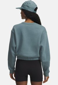 Under Armour RIVAL FLEECE PIPED - Sweatshirt - jasper blue