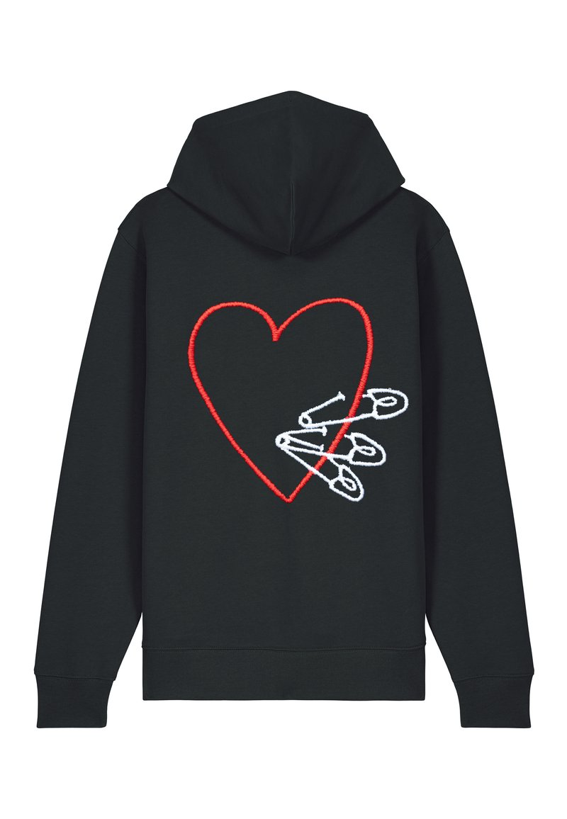 Felpa nera con cappuccio, caratterizzata da un grande cuore ricamato di rosso e spille da balia bianche, con un fit rilassato. Materiale in cotone morbido.