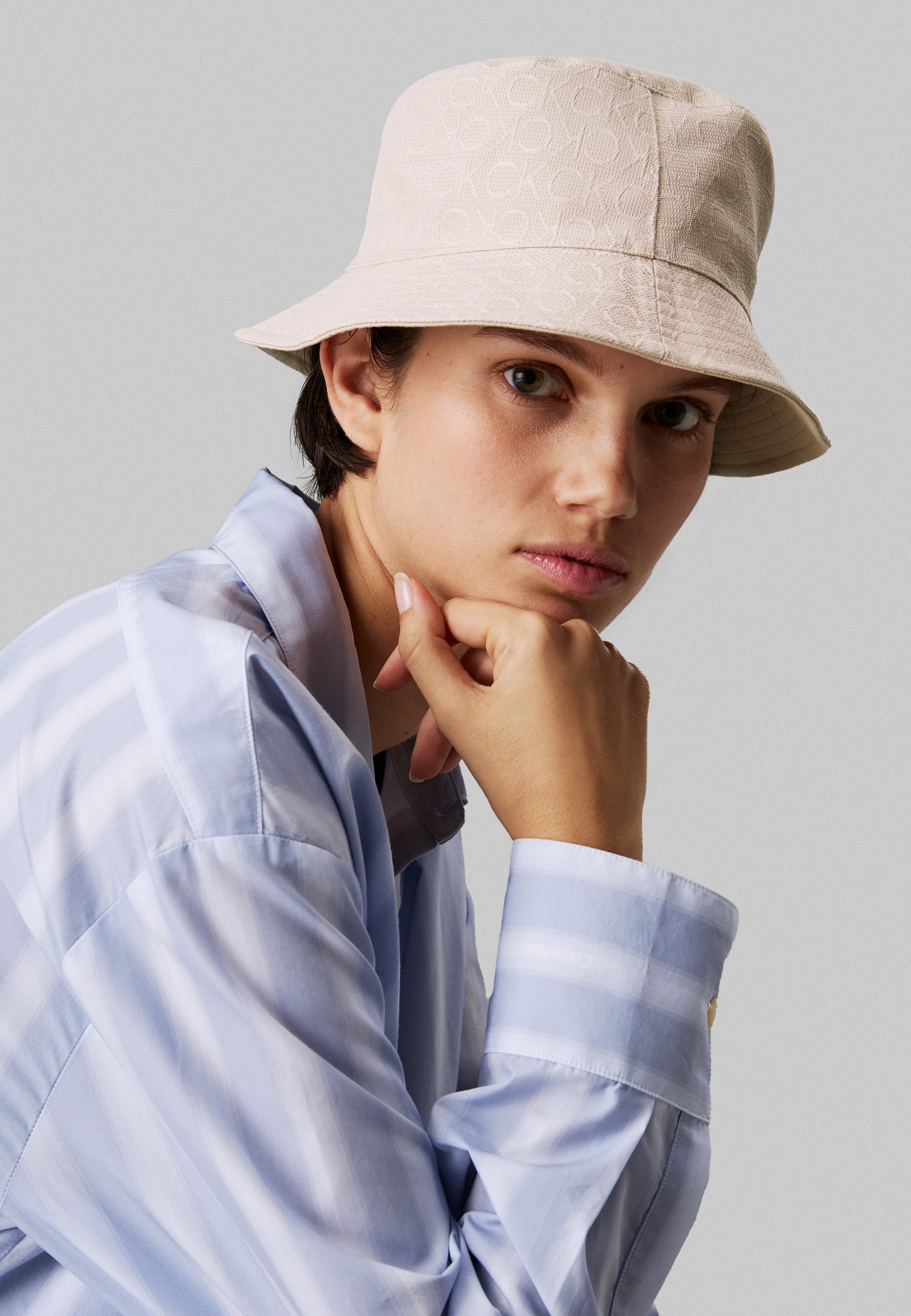NEW CALVIN KLEIN women\'s monogram bucket hat in bright white Calvin Klein Calvin Klein Compact Monogram Bucket Hat in  main image 2