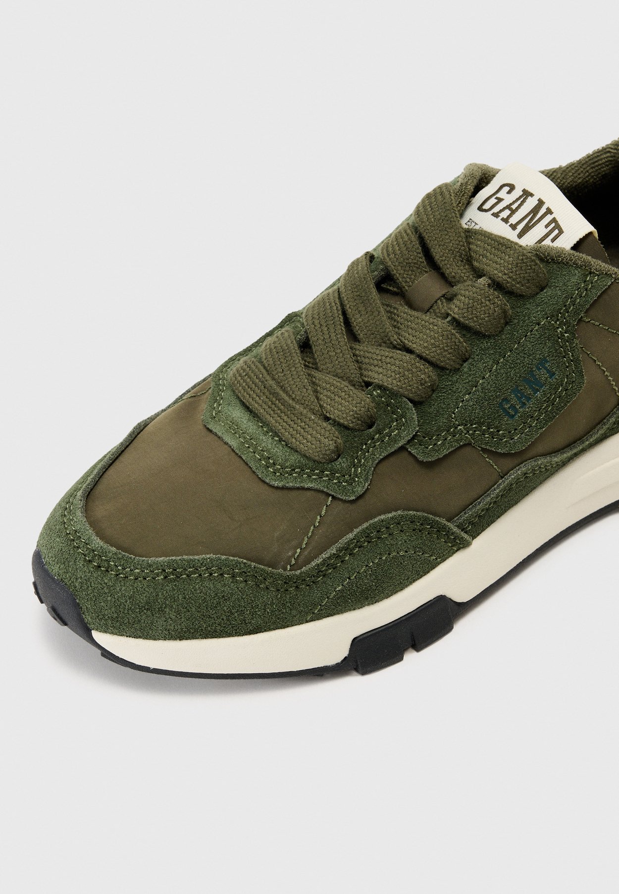 Sneaker low