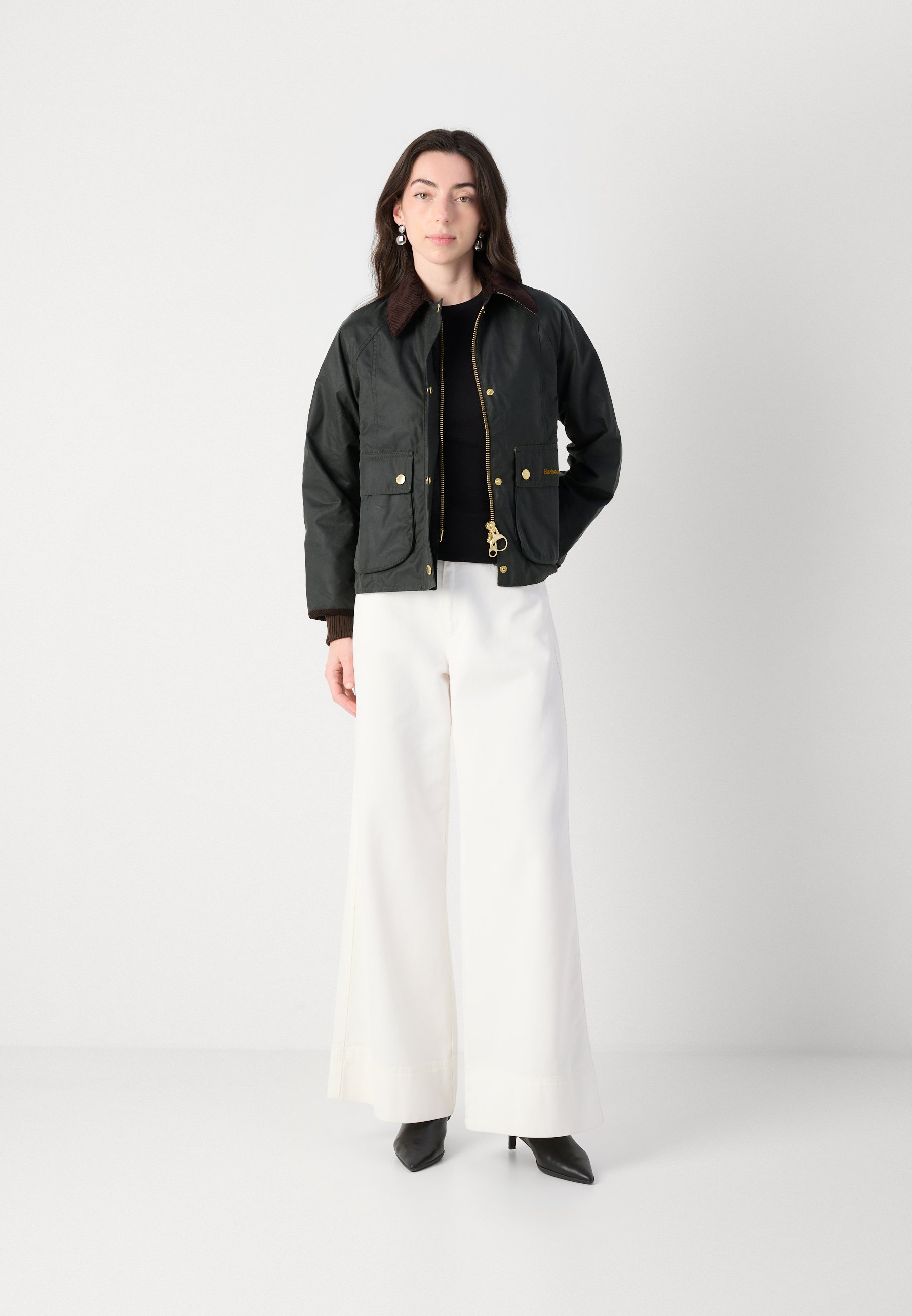 20AW バブアー Barbour BEADNELL WAX JACKET Barbour BARBOUR CROPPED BEADNELL WAX JACKET - Lichte jas - sage