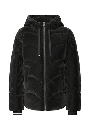 Chaqueta de plumas negra con capucha, que cuenta con cierre de cremallera, diseño acolchado, puños elásticos con una raya blanca y una textura suave.