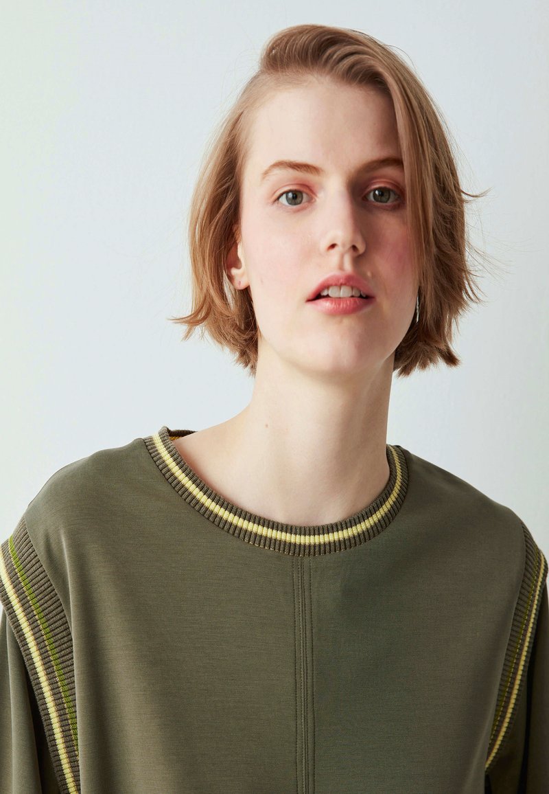 Damen Freizeitkleider | Ipekyol Jerseykleid green/khaki - WB82457 Damen Freizeitkleider | Ipekyol Jerseykleid green/khaki - WB82457