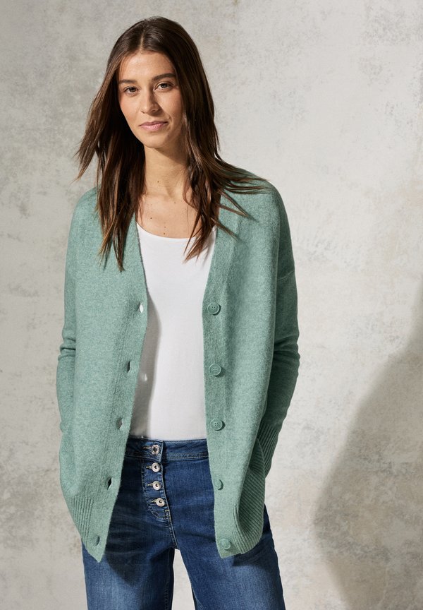 KUSCHELIGER - Strickjacke - grün