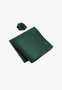 Unselected, forest green