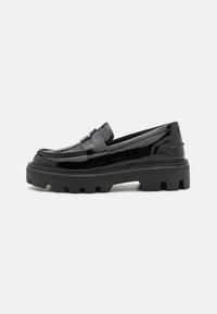 QUINN LOAFER - Įmautiniai batai - black