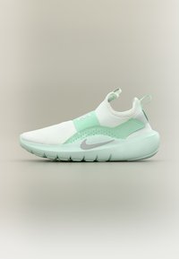 Δεν επιλέχθηκε, summit white/photon dust/arctic green/barely green