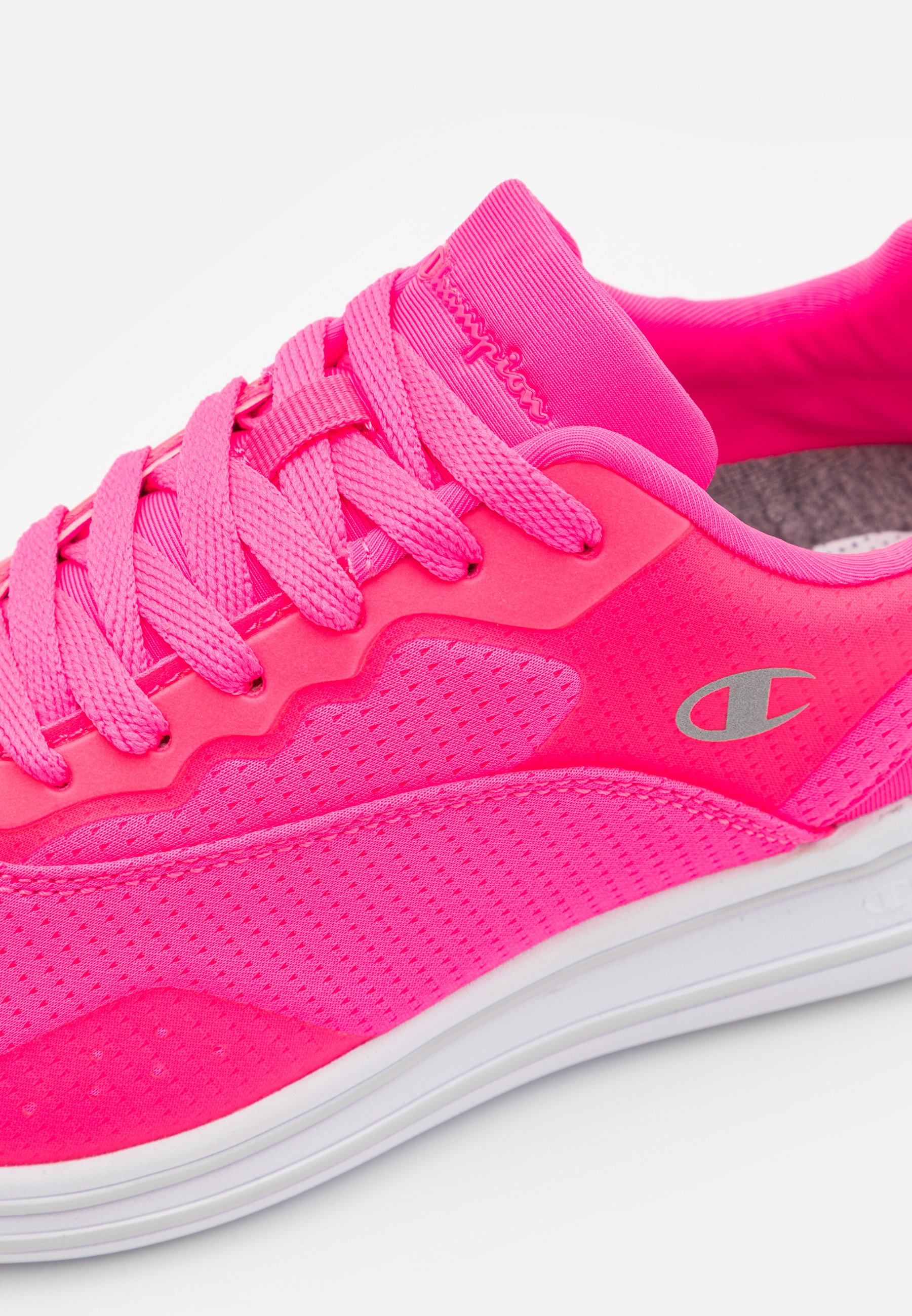 Champion LOW CUT SHOE - Chaussures de running neutres - pink/rose -  ZALANDO.FR