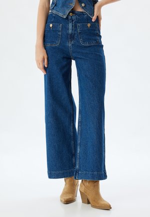 HIGH RISE - Wide leg - blue denim