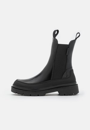 PREPNOVO - Platform ankle boots - black