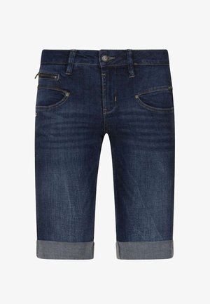 Short en jean bleu foncé avec ourlets retroussés, fermeture à bouton et à glissière à l'avant, passants pour ceinture, et poches avant comprenant une petite poche zippée.