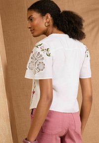 Love & Roses SHORT SLEEVE - Blůza - ivory white