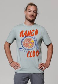 watapparel RAMEN CLUB - T-shirt imprimé - aloe