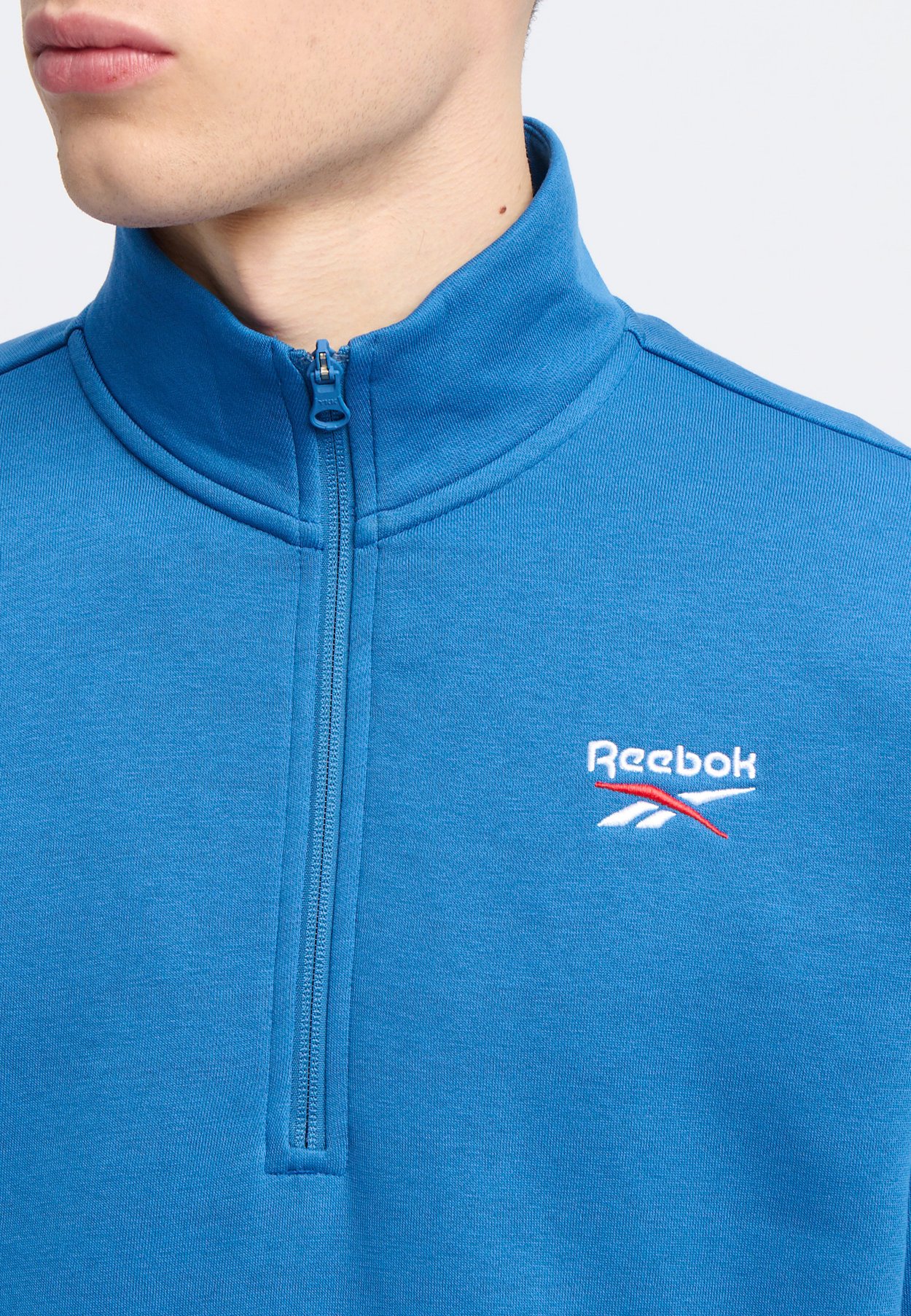 LONG SLEEVE IDENTITY SMALL LOGO QUARTER-ZIP