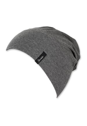 Grau melierter Slouch-Beanie aus weichem, texturiertem Material mit leicht konischer Form und einem kleinen schwarzen Etikett, das den Markennamen zeigt.