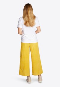 Rich & Royal T-shirts print - yellow