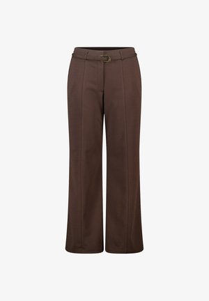 Pantalon large marron avec ceinture à boucle circulaire, texture lisse et plis centraux pour un design structuré.