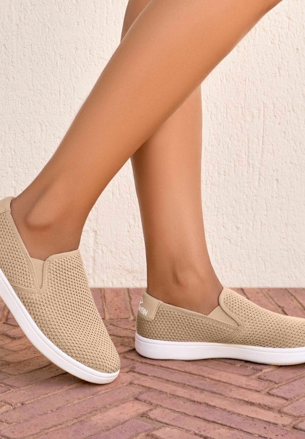 WOOD SNEAKER SLIP-ON - Slipper - sandmelé