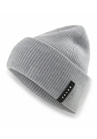 Beanie grigia a maglia con una texture a coste e un risvolto. Presenta un piccolo etichetta nera con il nome del marchio "FALKE" in lettere bianche.