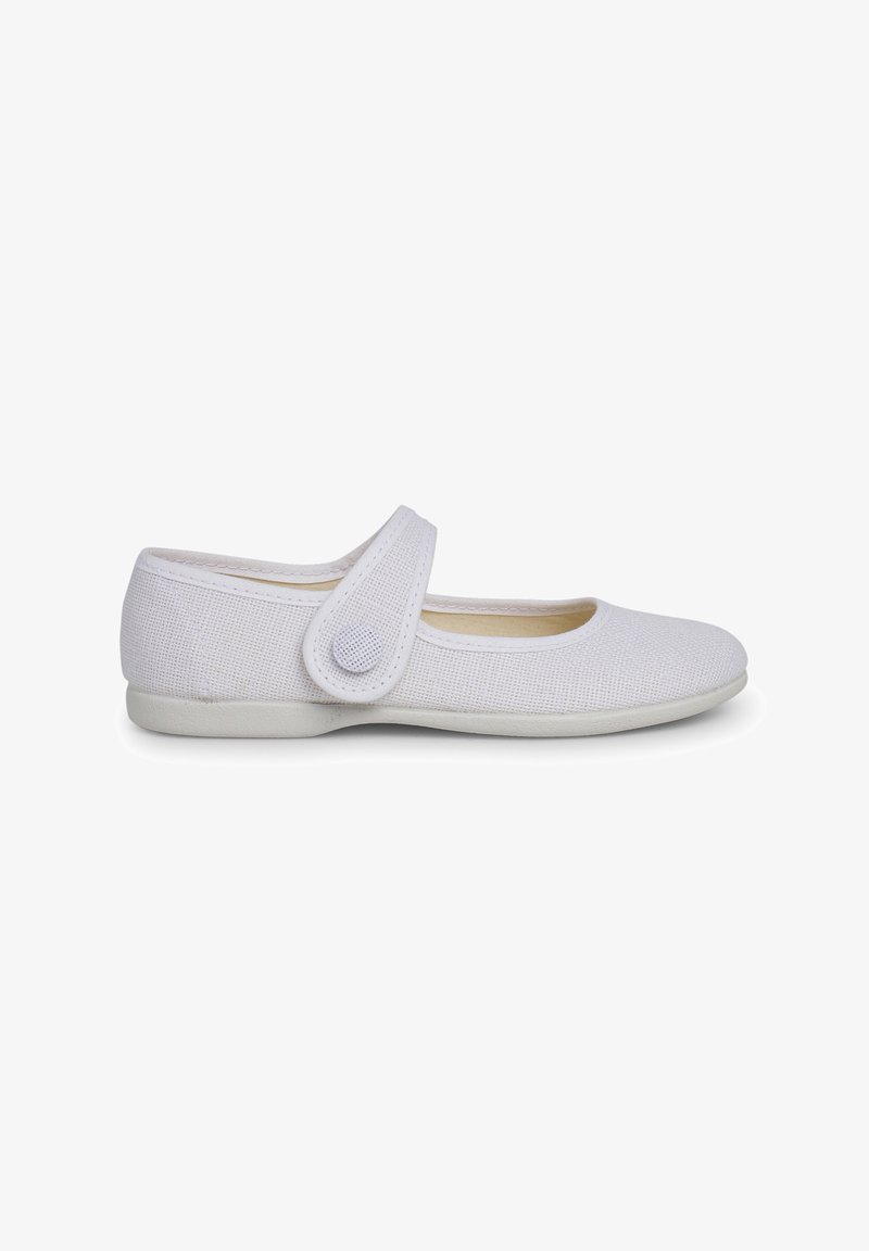 Witte canvas Mary Jane-schoenen met een ronde neus, klittenbandsluiting, gestructureerde bovenkant en een lage rubberen zool.