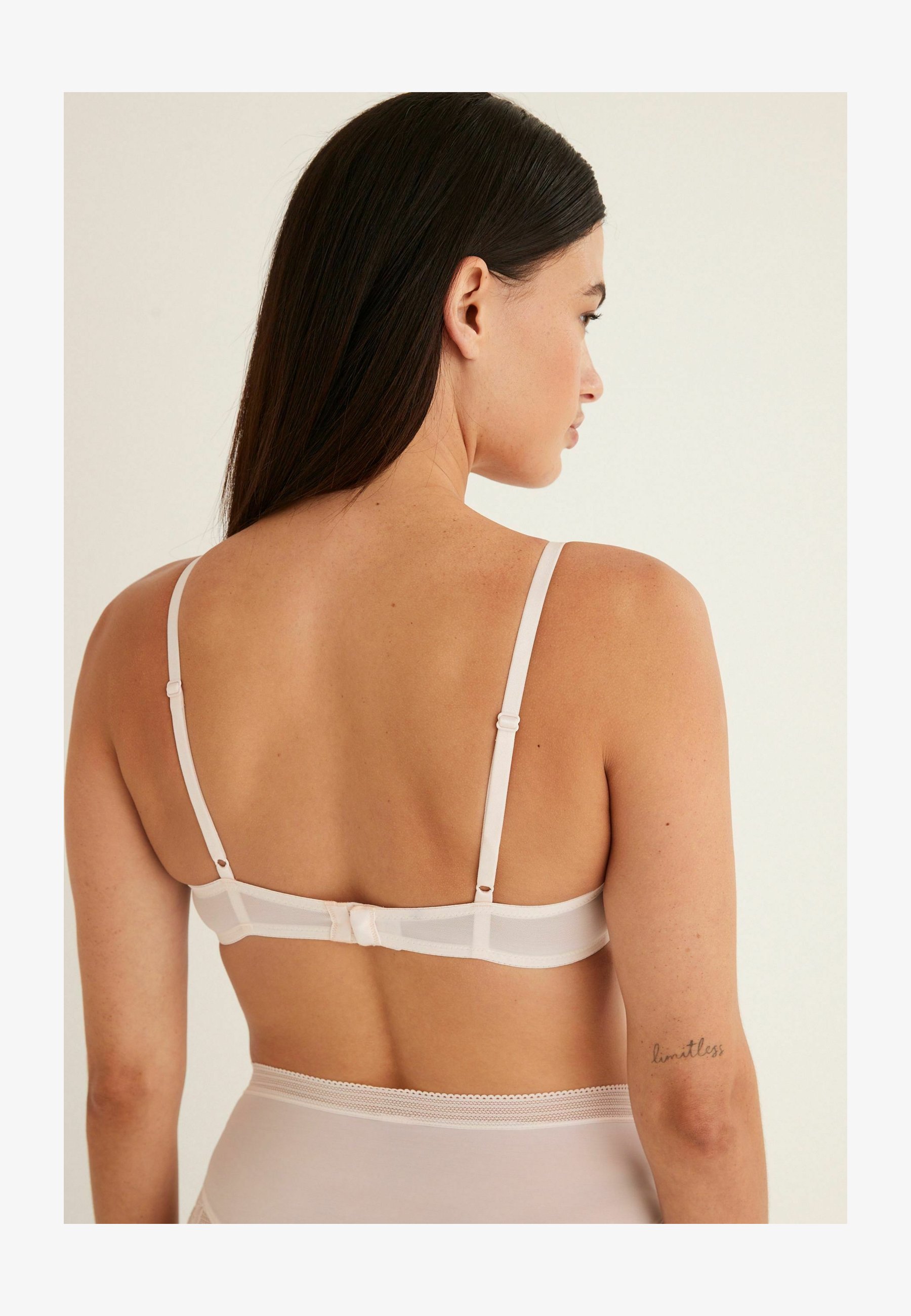 GAIA Kate Reggiseno Full Cup Con Ferretto - Bianco C5 - Copertura Media, Forte Sostegno, Interno In Cotone