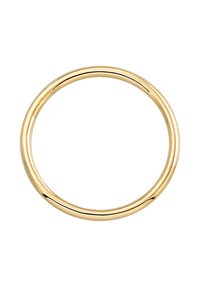 Gouden metalen ring met een glad, rond ontwerp en een gepolijste afwerking. De band heeft een uniforme dikte zonder extra versieringen.