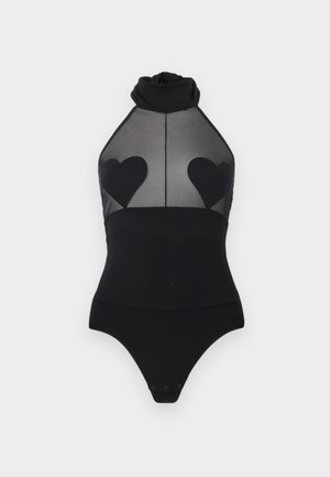 Schwarzer Neckholder-Body mit durchsichtigem Mesh-Oberteil und festen, herzförmigen Applikationen auf der Brust, Druckknopfverschluss im Schritt.