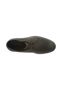 Scarpe eleganti in suede grigio scuro con una texture liscia, punta arrotondata e un design classico con allacciatura a tre asole.